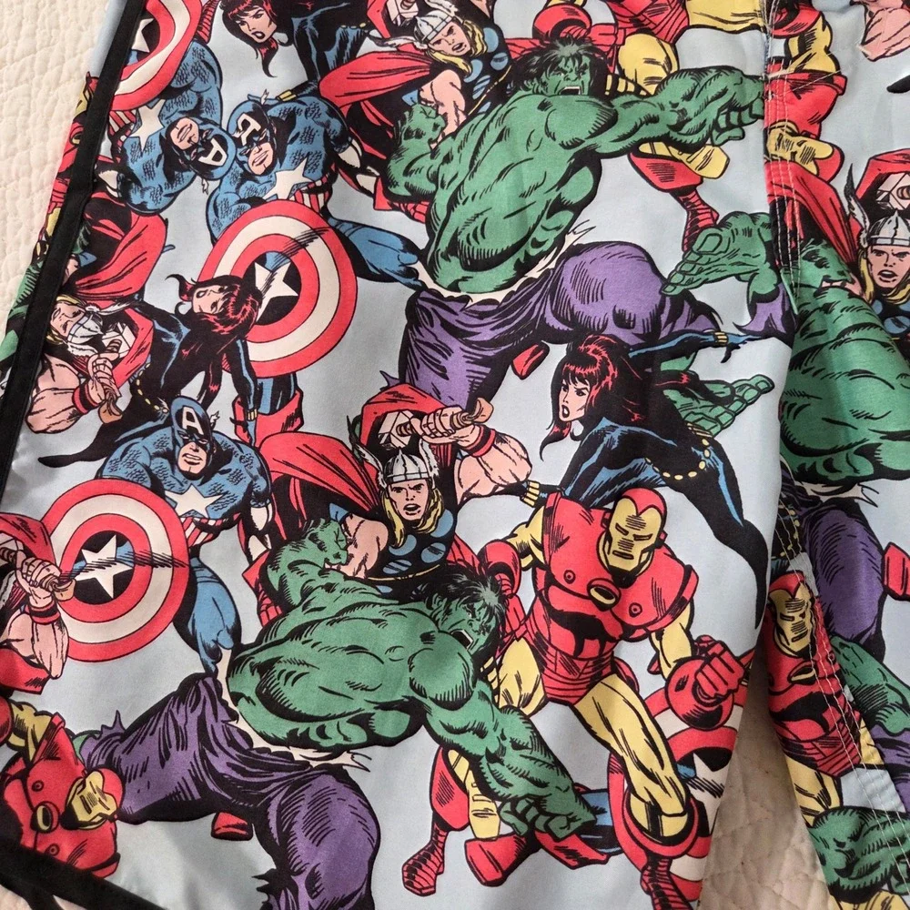 Marvel Avengers Comic Print Swim Trunks Mens Medium Bioworld Board Shorts Blue